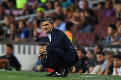 Valverde không hiểu tại sao Barca liên tục mất điểm