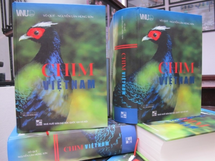 Nhiếp ảnh gia Lê Xuân Bách tố NXB Thanh Niên vi phạm bản quyền