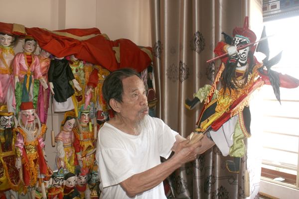 Người làm hồi sinh rối cạn Tế Tiêu