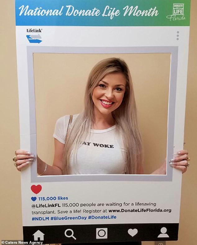 Người phụ nữ bị bệnh gan đã may mắn sống lại sau khi được thông báo chỉ còn sống vài ngày: Dấu hiệu bệnh không được bỏ qua