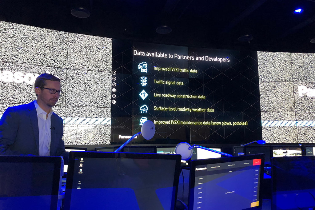 Xe có thể giao tiếp và tương lai giao thông không tai nạn