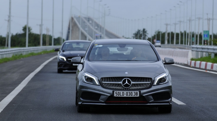 Kinh nghiệm lái xe ô tô trên đường cao tốc để tránh tai nạn đáng tiếc