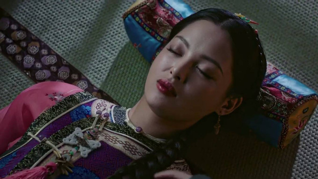 Phim Hậu cung Như Ý truyện: Gia Phi trang điểm xinh đẹp rồi chết trong uất hận chỉ vì...một con chó