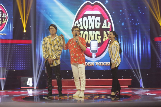 Giữa tâm bão scandal rạn nứt tình cảm Cát Phượng và Kiều Minh Tuấn cùng xuất hiện tại sân chơi Giọng ải giọng ai Giữa tâm bão scandal rạn nứt tình cảm Cát Phượng và Kiều Minh Tuấn cùng xuất hiện tại sân chơi Giọng ải giọng ai