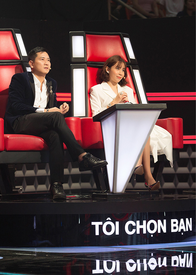 Giọng hát Việt nhí tập 3: Nhiệt tình lôi kéo nhưng Vũ Cát Tường lại bị đàn chị phũ không nể mặt