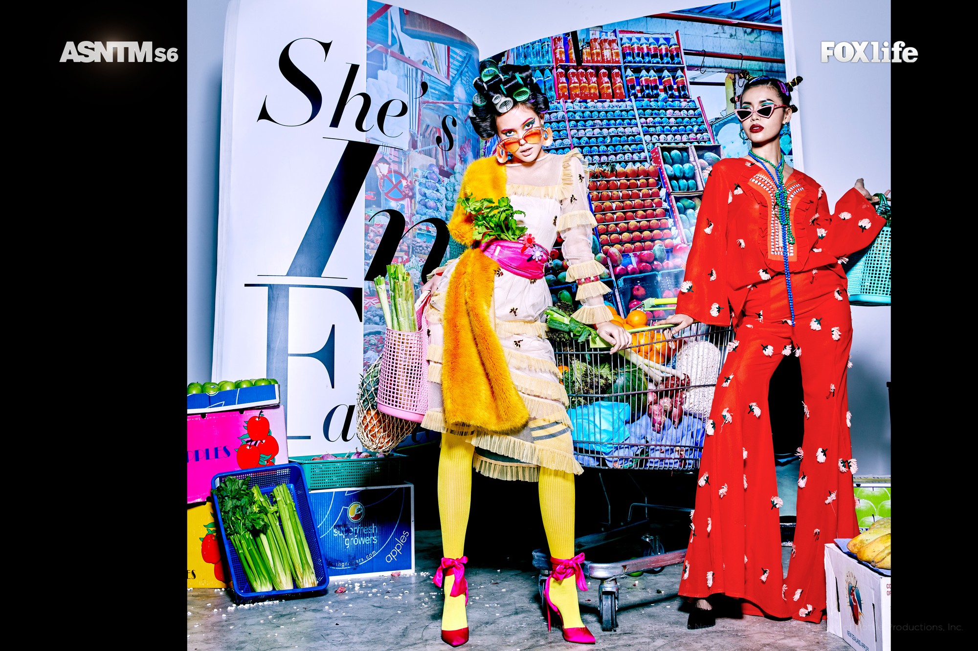 Khán giả xôn xao khi Minh Tú mặc đồ đỏ chói, lấn át cả thí sinh trong tấm hình đẹp nhất tập 6 Asias Next Top Model