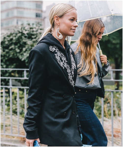 Diện blazer thế nào để thanh lịch mà vẫn đầy mới lạ?