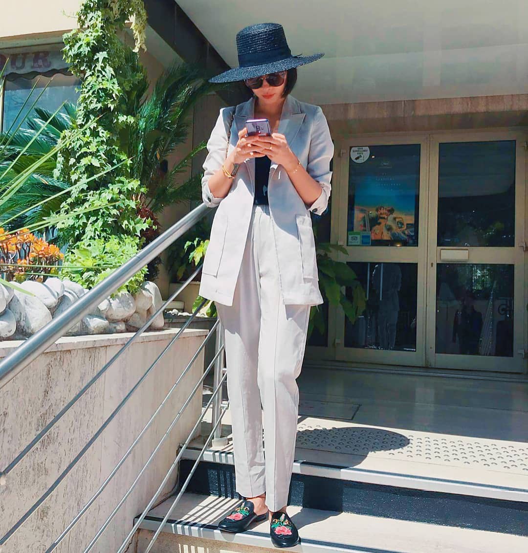 Để tóc ngắn rồi diện đồ đơn giản, đầy cá tính, Ngô Thanh Vân khiến bao người quên mất rằng cô năm nay đã 39 tuổi Để tóc ngắn rồi diện đồ đơn giản, đầy cá tính, Ngô Thanh Vân khiến bao người quên mất rằng cô năm nay đã 39 tuổi