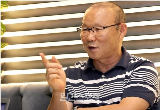 HLV Park Hang-seo bất ngờ dự đoán ngày ĐT Việt Nam dự World Cup khi trả lời báo Hàn Quốc