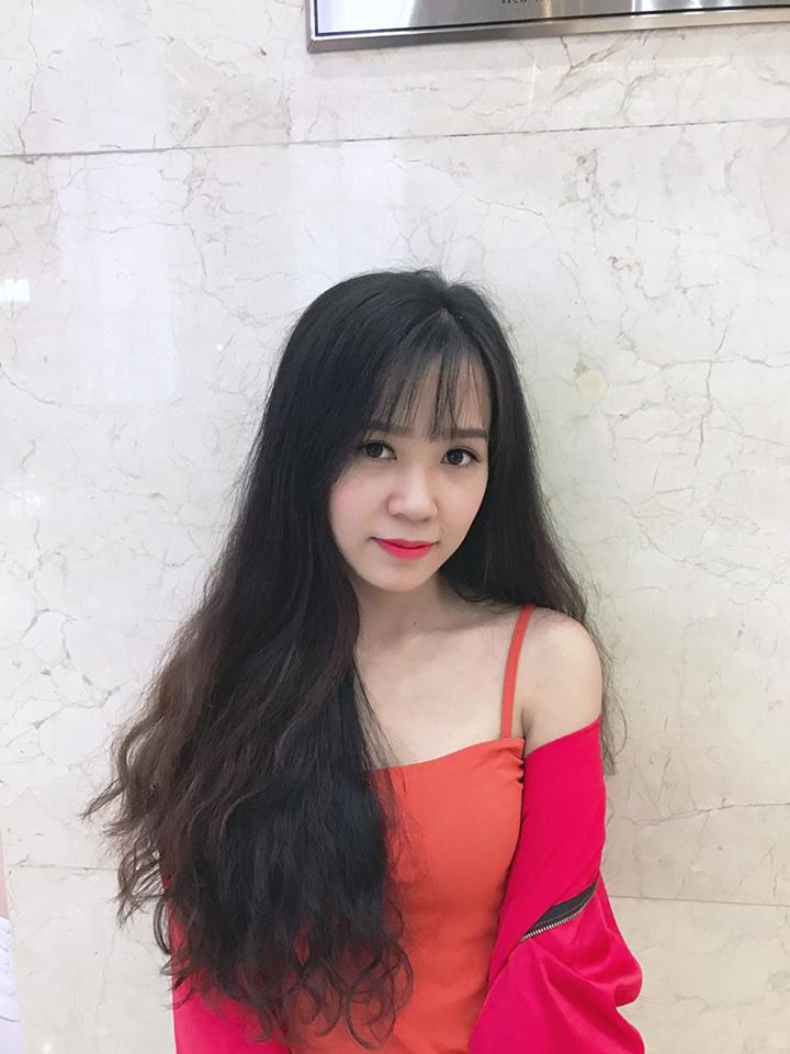 2 cô em gái chiếm spotlight của bà chị đi kiếm người yêu trên Bạn muốn hẹn hò