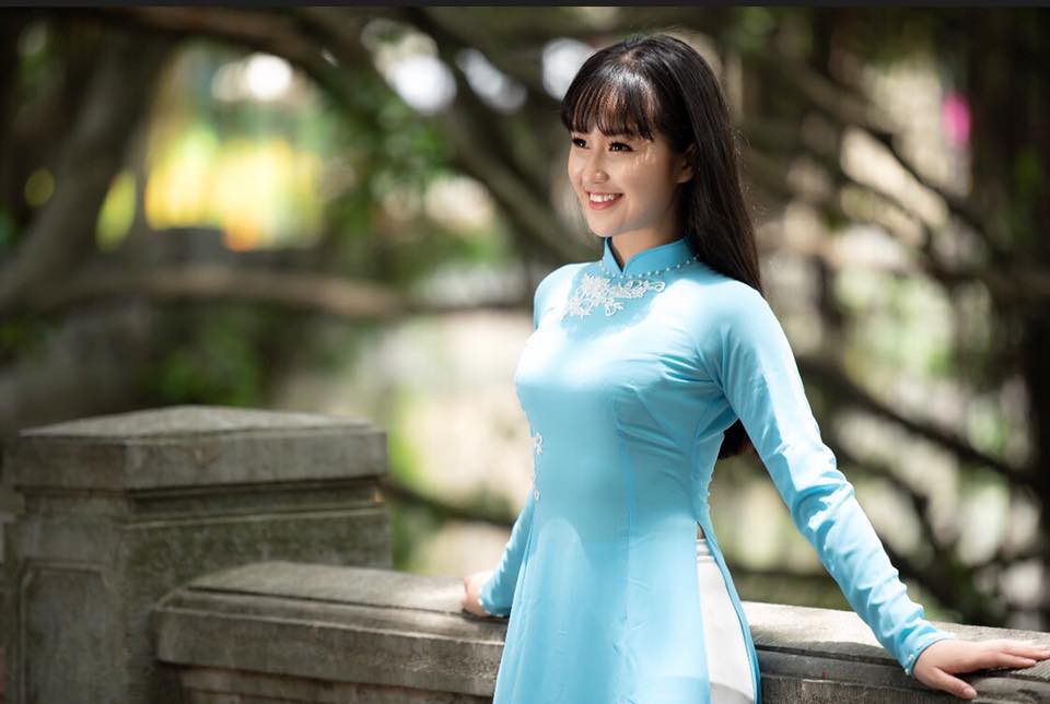 Tiểu mỹ nhân từng được siêu mẫu Thúy Hạnh tiên đoán sẽ trở thành Hoa hậu càng ngày càng xinh đẹp rạng rỡ