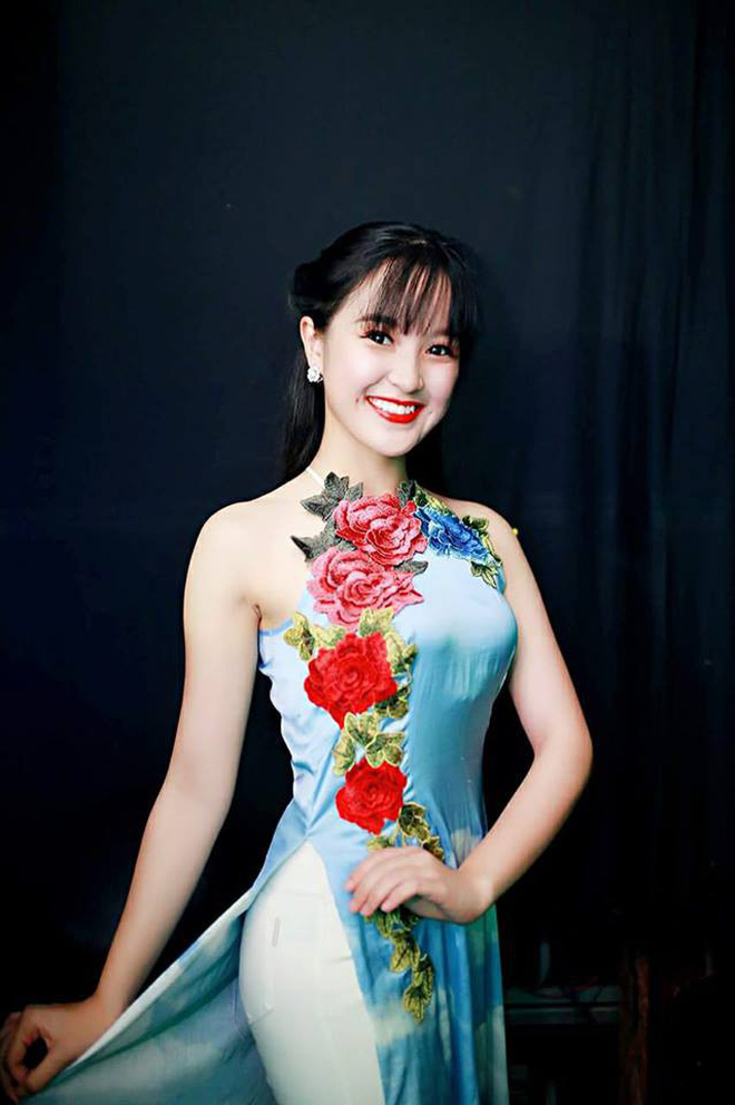 Tiểu mỹ nhân từng được siêu mẫu Thúy Hạnh tiên đoán sẽ trở thành Hoa hậu càng ngày càng xinh đẹp rạng rỡ