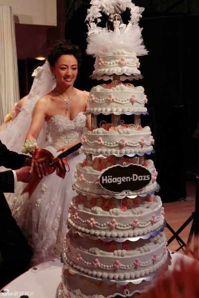 Đát Kỷ huyền thoại: 20 năm lăn lộn vẫn là sao hạng B, bất ngờ đổi vận thành bà trùm