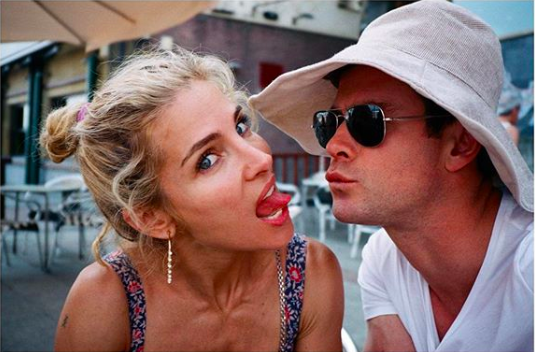 Vợ của Thor Chris Hemsworth dằn mặt mỹ nhân 50 Sắc Thái vì lo bị giật chồng?