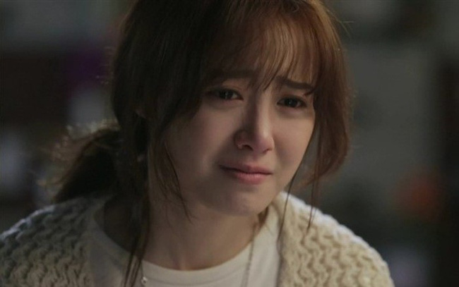 Cứ nghĩ hết lòng hi sinh vì gia đình là đủ, mẹ bỉm sữa chết lặng khi nghe câu nói của chồng