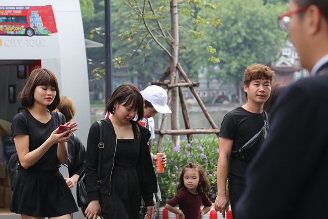 Người Hà Nội đón đợt gió mùa Đông Bắc đầu tiên trong năm 2018