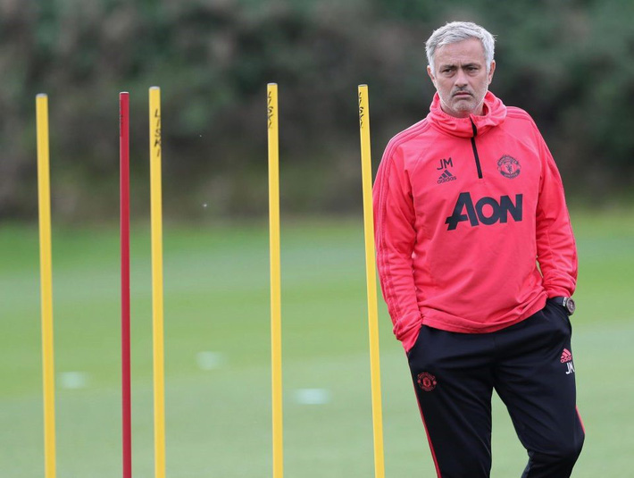 Zinedine Zidane muốn dẫn dắt Man United và đang học… tiếng Anh