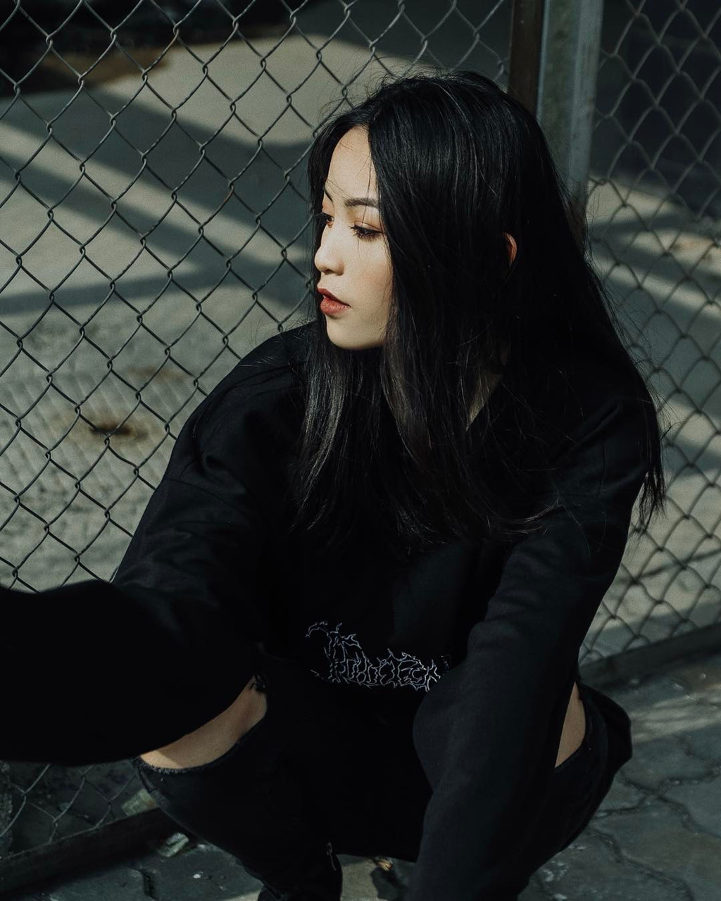 Du học sinh 10X xinh đẹp: Có lỗi khi dùng tiền bố mẹ mua đồ hiệu