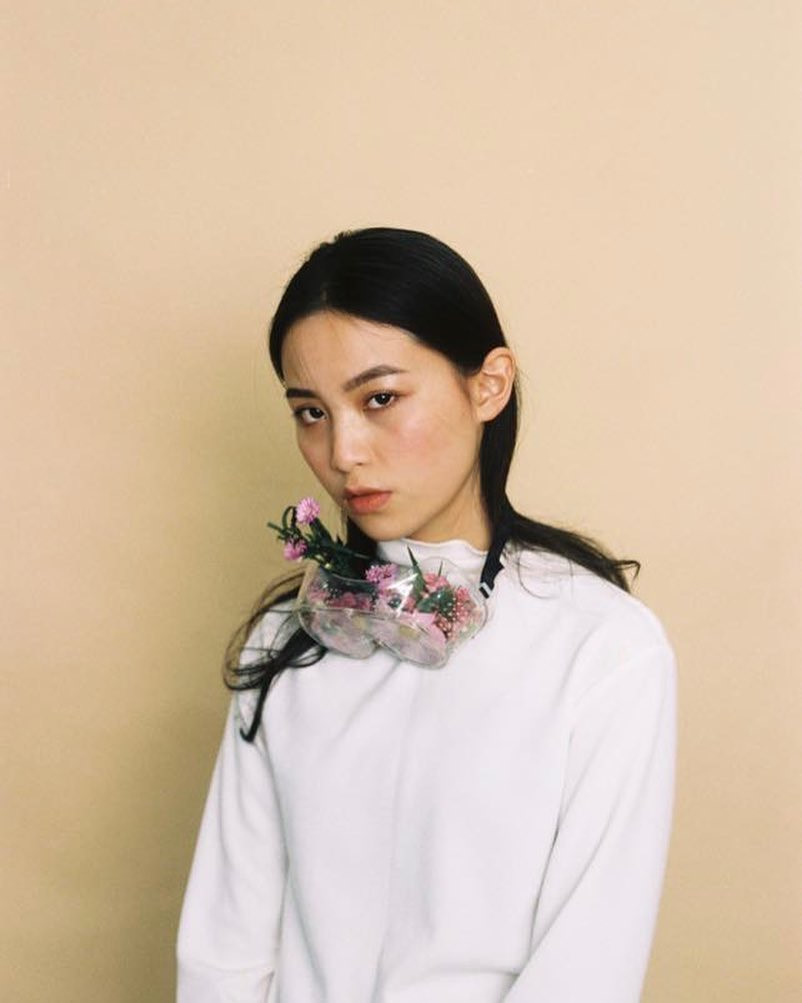 Du học sinh 10X xinh đẹp: Có lỗi khi dùng tiền bố mẹ mua đồ hiệu