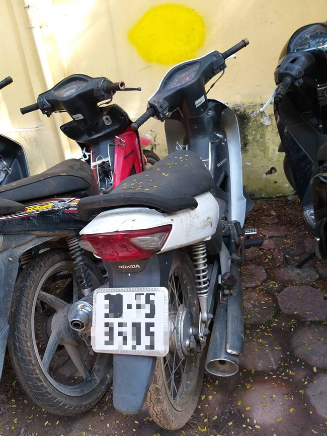 Hà Nội: Hai tên cướp bị bắt khi đang bán xe tang vật