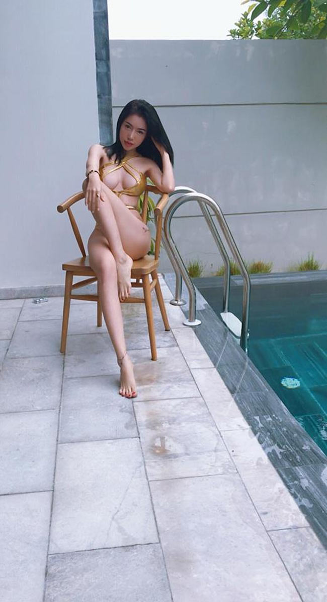 2 lần sinh nở nhưng hễ Elly Trần mặc áo tắm là phái mạnh gục ngã