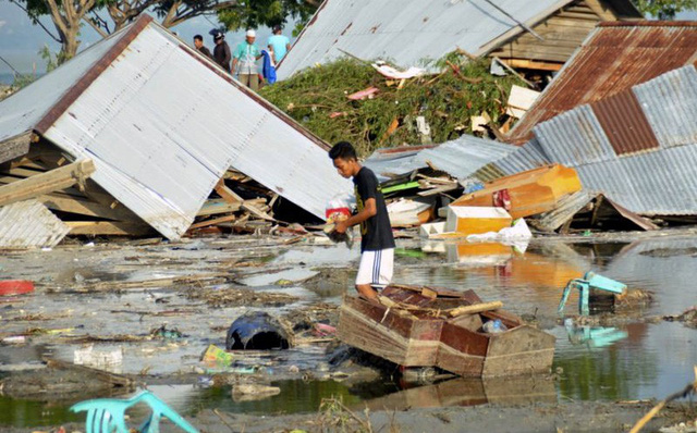 Indonesia tan hoang sau thảm họa động đất, sóng thần