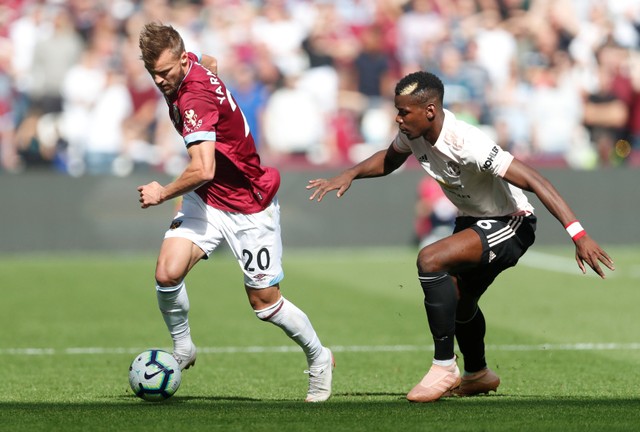 Thua toàn diện West Ham, M.U tiếp đà khủng hoảng