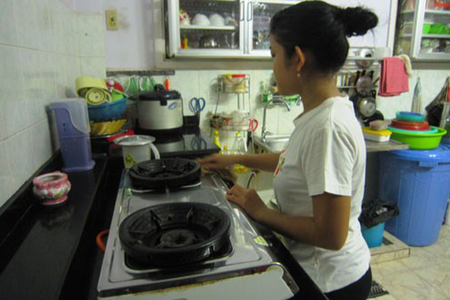 Uất nghẹn khi mẹ chồng cho leo cây bữa cỗ, nàng dâu chẳng ngờ dân tình còn vào trách thêm vì điều này