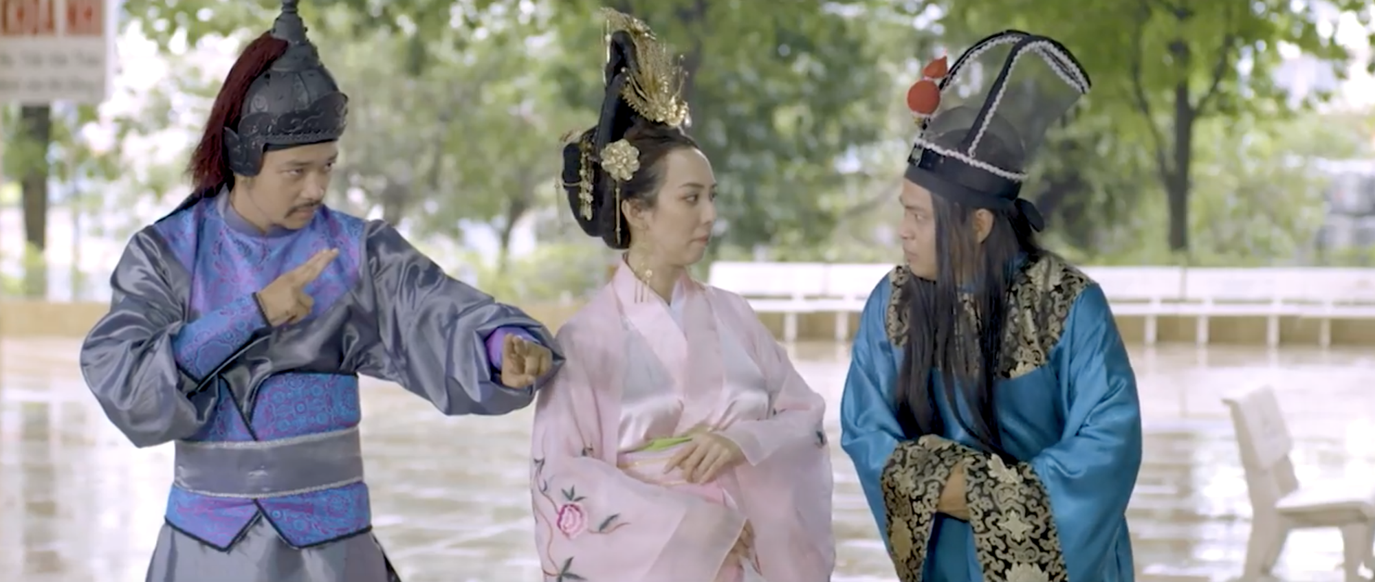 Thu Trang ra mắt phim cung đấu, ăn theo phim cơn sốt Diên Hy công lược?