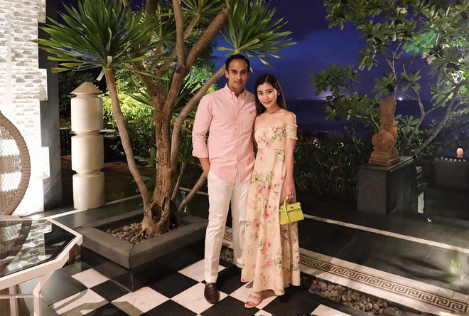 Tiểu thư nhà tỷ phú 30 tuổi, kết hôn chưa vội sinh con mà cùng chồng vi vu khắp thế gian Tiểu thư nhà tỷ phú 30 tuổi, kết hôn chưa vội sinh con mà cùng chồng vi vu khắp thế gian