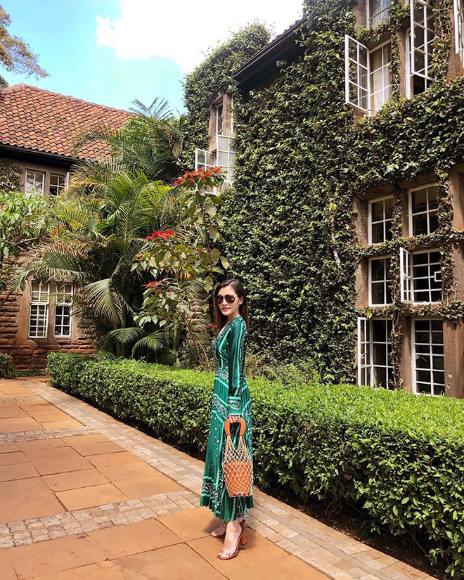 Tiểu thư nhà tỷ phú 30 tuổi, kết hôn chưa vội sinh con mà cùng chồng vi vu khắp thế gian Tiểu thư nhà tỷ phú 30 tuổi, kết hôn chưa vội sinh con mà cùng chồng vi vu khắp thế gian