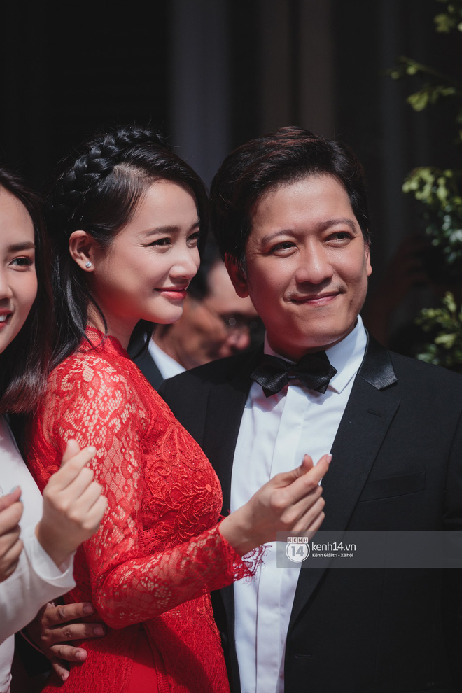 Đám cưới Trường Giang - Nhã Phương: Hàng ngàn hình ảnh ngọt ngào cũng không bằng loạt khoảnh khắc hạnh phúc đắt giá này Đám cưới Trường Giang - Nhã Phương: Hàng ngàn hình ảnh ngọt ngào cũng không bằng loạt khoảnh khắc hạnh phúc đắt giá này