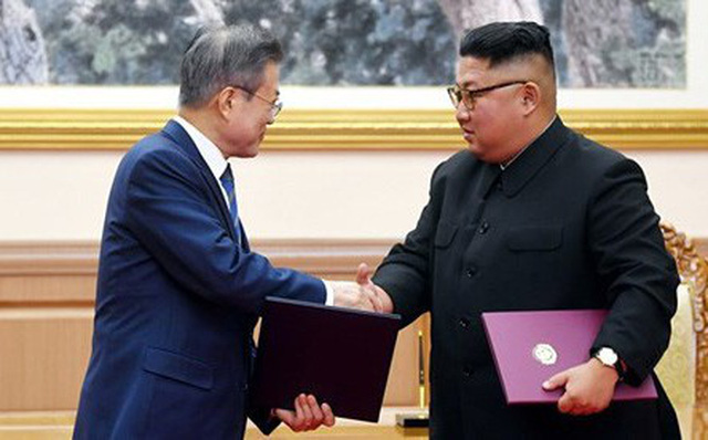 Nhà lãnh đạo Triều Tiên tặng quốc khuyển cho Tổng thống Hàn Quốc