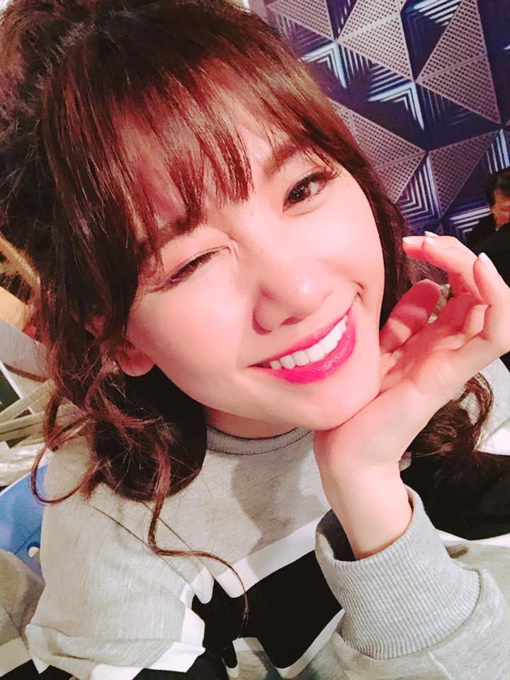 Hari Won - Nhã Phương: Vợ của 2 danh hài hot nhất showbiz Việt lại có 1 điểm chung nhan sắc mà không phải ai cũng biết