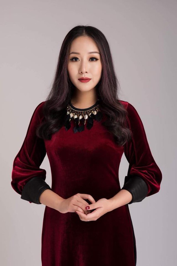 Những nàng hậu không chỉ có sắc mà học vấn còn đáng nể: Người theo học Tiến sĩ, người thành thạo 5 thứ tiếng!