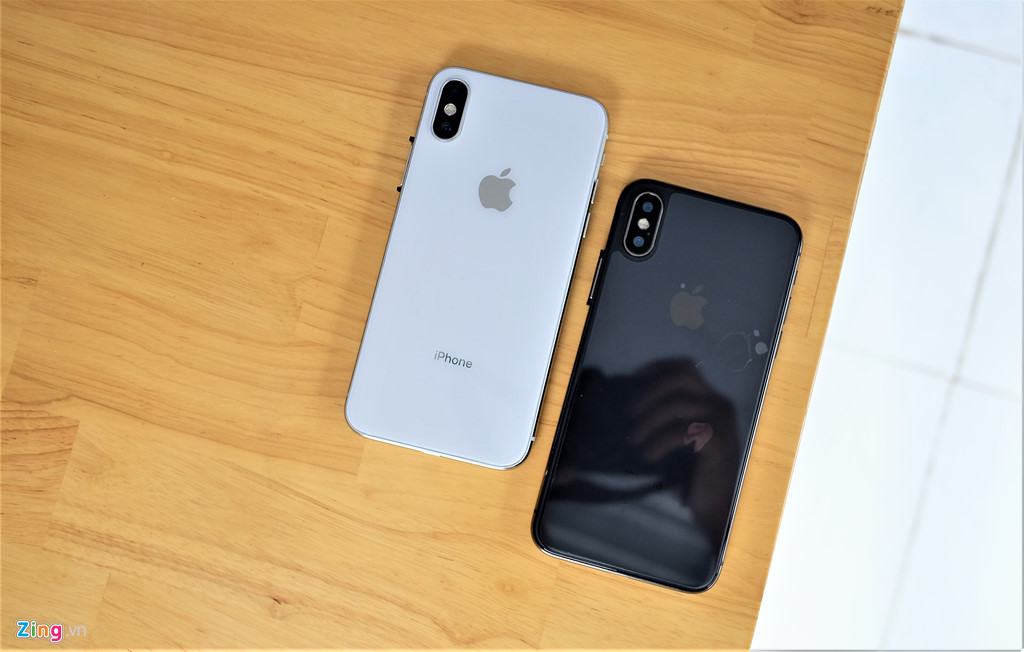 iPhone Xs vừa về, hàng nhái đã bán đầy tại Việt Nam