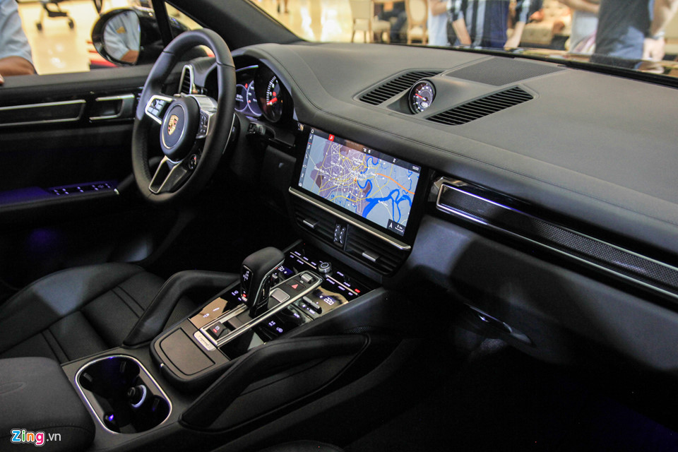Porsche Cayenne 2018 chính thức về VN sau một năm ra mắt