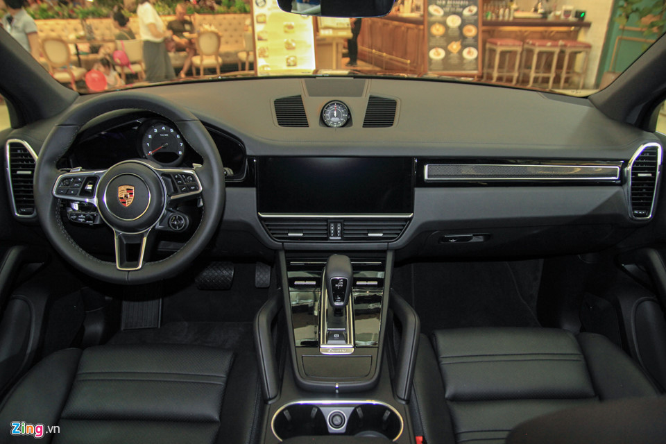 Porsche Cayenne 2018 chính thức về VN sau một năm ra mắt