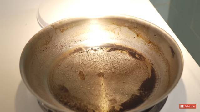 Đây là 4 thói quen xấu phải được loại bỏ ngay trong nấu ăn nếu bạn không muốn rước bệnh vào thân