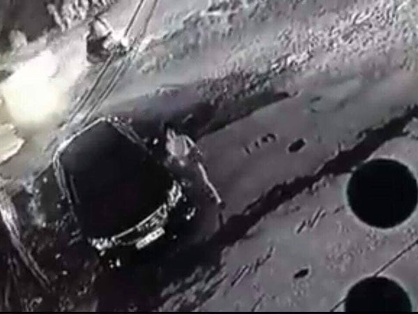 Kiều nữ lén cào xước ô tô Camry bị xử lý thế nào?