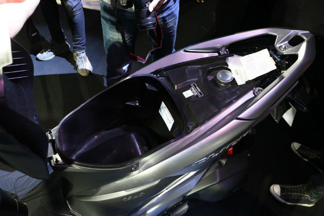 2018 Honda Click 150i giá 41,7 triệu đồng, đe nẹt Yamaha NVX 155