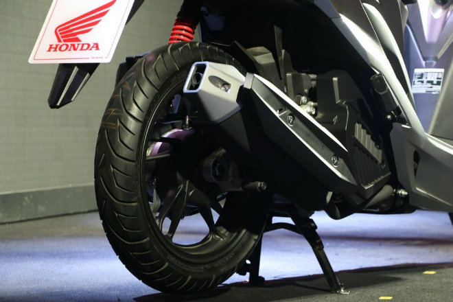 2018 Honda Click 150i giá 41,7 triệu đồng, đe nẹt Yamaha NVX 155