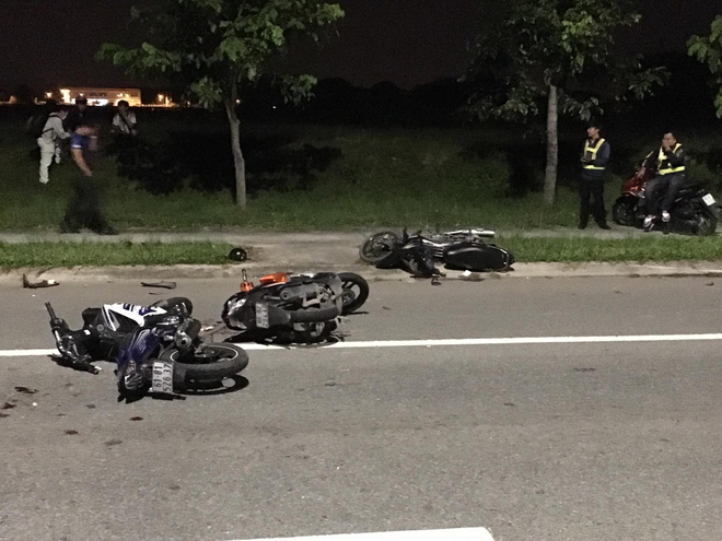 3 xe máy tông nhau liên hoàn trong đêm, 4 nạn nhân ngã trên đường