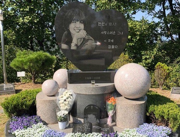 Choi Jin Sil: Kiếp hồng nhan lỡ chân bước vào cuộc hôn nhân bất hạnh, cuộc đời khép lại ở tuổi 40 để lại tấn bi kịch cho các con