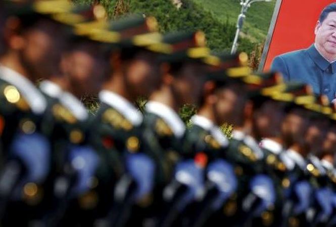 Giữa căng thẳng Trung-Mỹ: Ông Tập Cận Bình thị sát tập đoàn quân 79 Giữa căng thẳng Trung-Mỹ: Ông Tập Cận Bình thị sát tập đoàn quân 79