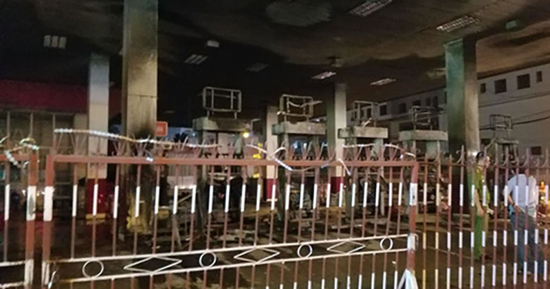 Phong tỏa hiện trường vụ cháy cây xăng ở quận 12