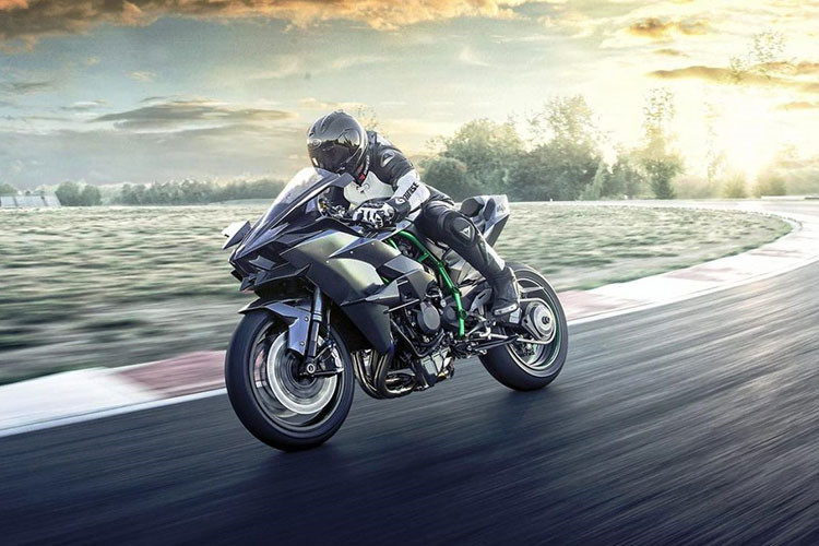 Siêu môtô Kawasaki Ninja H2 2019 chốt giá hơn 1 tỷ tại VN?