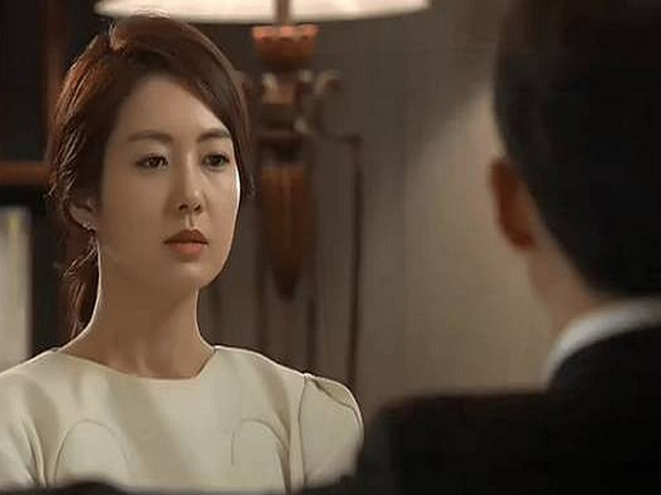 Biết bạn gái có thai, chàng trai đã vui mừng làm đám cưới gấp ai ngờ người yêu lại lạnh lùng thú nhận