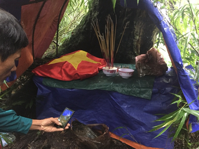 Chùm ảnh băng rừng, lội suối của đội tìm kiếm MIG 21 rơi ở Tam Đảo