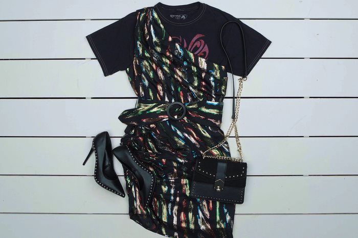 Bí quyết diện áo thun in hình trẻ trung mà không bị chê là cưa sừng làm nghé